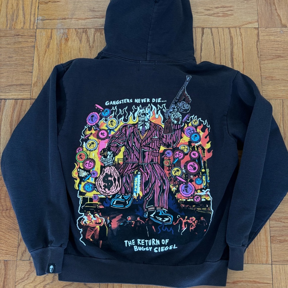 Warren Lotas 'Gangsters Never Die' Hoodie size small fits big